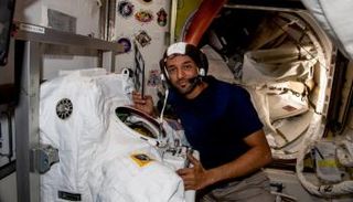 سلطان النيادي على متن محطة الفضاء الدولية