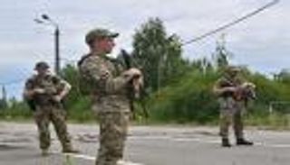 "فاغنر" في بيلاروسيا.. وأوكرانيا تستعد بحفر الخنادق وزرع الألغام