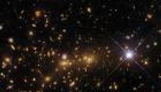 وحش كوني قيد التكوين.. "هابل" يلتقط مواصفاته