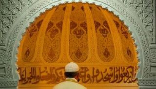 مؤذن- أرشيفية