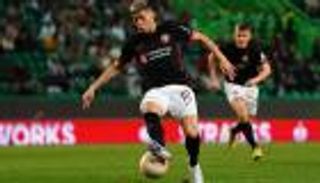 ميتييلاند يعلنها.. إمام عاشور ينتقل إلى الأهلي المصري