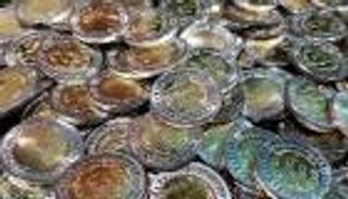 هل يسجل الجنيه المصري 35 مقابل الدولار؟.. خبراء يجيبون