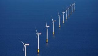 مزرعة رياح بحرية في بريطانيا- رويترز