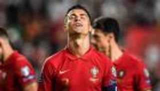 في مباراة النصر وبنفيكا.. كوابيس كأس العالم تطارد كريستيانو رونالدو (فيديو)