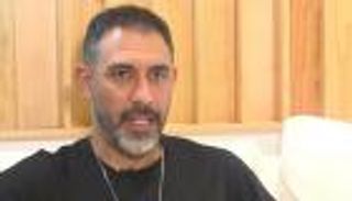 عمرو مصطفى يهدد رامي جمال: إياك أن تذكر اسمي