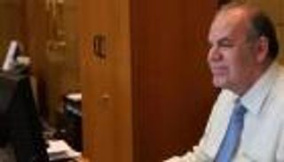 أهداف "خبيثة" وراء اغتيال المسؤول الأممي في تعز.. هل ينجح الحوثي؟