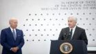 خطوة لها ما بعدها.. بايدن يضم مدير الـCAI إلى مجلس الوزراء