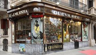 متجر بقالة ومطعم Queviures Múrria