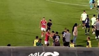 مشاجرة حسين الشحات ومحمد الشيبي