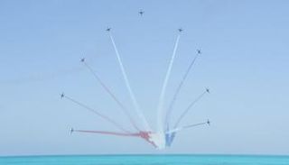 جانب من العرض الجوي المصري الإماراتي - المتحدث العسكري المصري