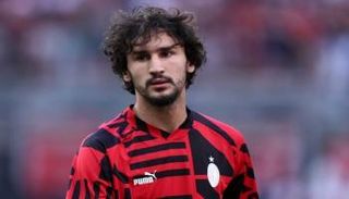 ياسين عدلي موهبة ميلان