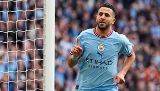 رياض محرز مهاجم مانشستر سيتي