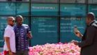 روسيا وأفريقيا.. وعود سخية تهدد القطبية الأحادية