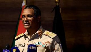 الفريق أول محمد حمدان دقلو (حميدتي) قائد قوات الدعم السريع