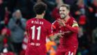 "قائد عظيم".. محمد صلاح يودع هندرسون (فيديو)