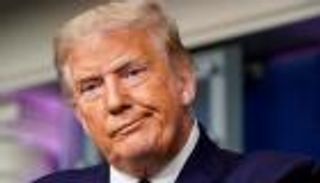 قضية الوثائق السرية.. مأزق قضائي جديد يواجه ترامب