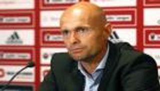 كشف موقف كويلار.. ماذا قال مدرب الشباب السعودي قبل مباراة الزمالك؟