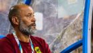 نونو سانتو يضع خارطة إنهاء أزمة أجانب الاتحاد السعودي
