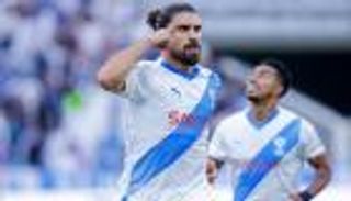 قهر الوداد.. الهلال يرافق السد إلى ربع نهائي البطولة العربية