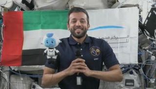 سلطان النيادي