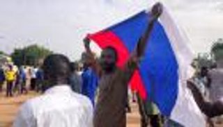 دعوة للحوار وتحذير.. روسيا "العقلانية" ترد على انقلاب النيجر