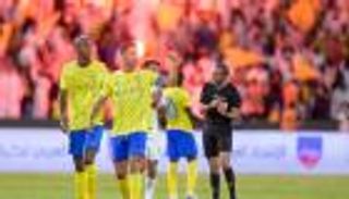 كريستيانو رونالدو ينافس عمر خيرت من بوابة الزمالك (فيديو)