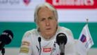 ماذا قال سانتو وجيسوس قبل كلاسيكو الاتحاد والهلال في البطولة العربية؟ 