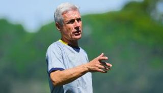 كاسترو مدرب النصر