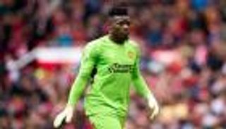 "أنا المسؤول".. رسالة قوية من أونانا بعد هفوته مع مانشستر يونايتد