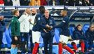 وداعا مبابي.. باريس سان جيرمان يكمل مثلث هجومه الجديد