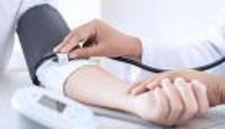 4 غرامات في اليوم الواحد.. خطوات تضمن خفض ضغط الدم المرتفع