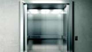 أحد الجيران فصل الكهرباء عن المبنى.. مصرع فرد أمن مصري خنقا داخل مصعد كهربائي بالمعادي