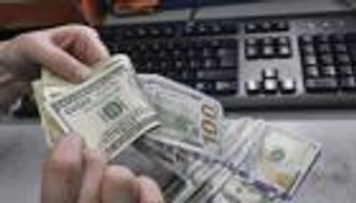 سعر الدولار  اليوم في العراق 7 أغسطس 2023.. الدينار يسقر