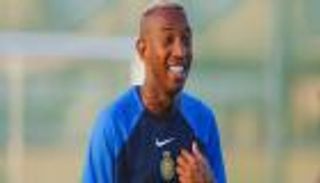 برسالة قصيرة.. تاليسكا يحسم مصيره في النصر السعودي