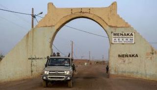أحد منافذ مدينة ميناكا شمالي مالي