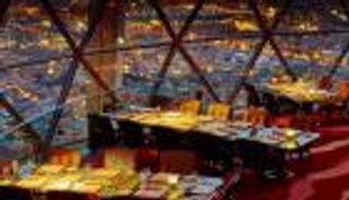 مطعم طاولاته محجوزة لـ4 سنوات.. ما السر؟