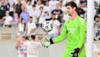 يوم حزين في ريال مدريد.. نكسة جديدة تضرب الملكي بعد إصابة كورتوا