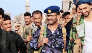 العميد عبد اللطيف السيد وسط جنوده