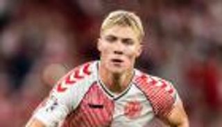 تين هاغ يحسم موقف هويلوند من المشاركة في مباراة يونايتد وولفرهامبتون