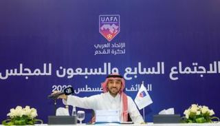 رئيس الاتحاد العربي لكرة القدم