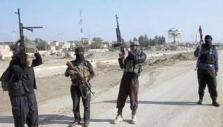 عناصر من تنظيم داعش في سوريا - أرشيفية