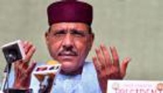 رسائل للداخل والخارج.. "العين الإخبارية" تفتش في أسباب محاكمة رئيس النيجر