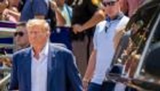 أول تعليق من ترامب على اتهامات قلب نتائج جورجيا