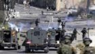 هجمات متبادلة تعقد الأوضاع.. مقتل إسرائيليين وإصابة فلسطيني