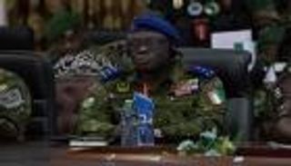 دولتان تردان على "إيكواس" بنشر طائراتهما بالنيجر.. من يطلق الرصاصة الأولى؟