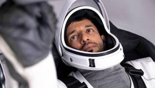 سلطان النيادي خلال الفيديو