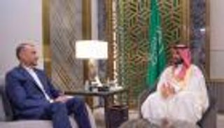 لقاء 90 دقيقة.. هذا ما دار بين محمد بن سلمان ووزير خارجية إيران (فيديو)