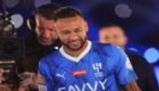 الإصابة تؤجل ظهور نيمار الأول مع الهلال السعودي