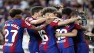 بثنائية متأخرة.. برشلونة يحقق أول انتصاراته في الدوري الإسباني