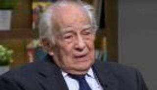 رشوان توفيق يبكي في أحدث ظهور.. والسبب المسجد النبوي